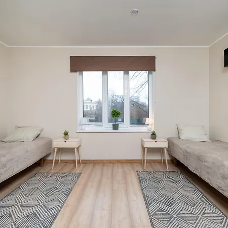 Korter 1 - Bright & Quiet 2br Apartment, Near Old Town