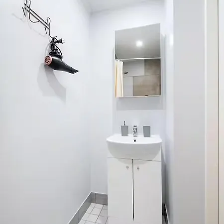 Korter 1 - Bright & Quiet 2br Apartment, Near Old Town *
